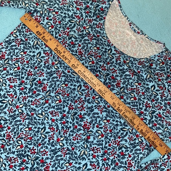 LAND’S END floral ditzy print long sleeve round neckline soft NEW size M - Picture 8 of 10